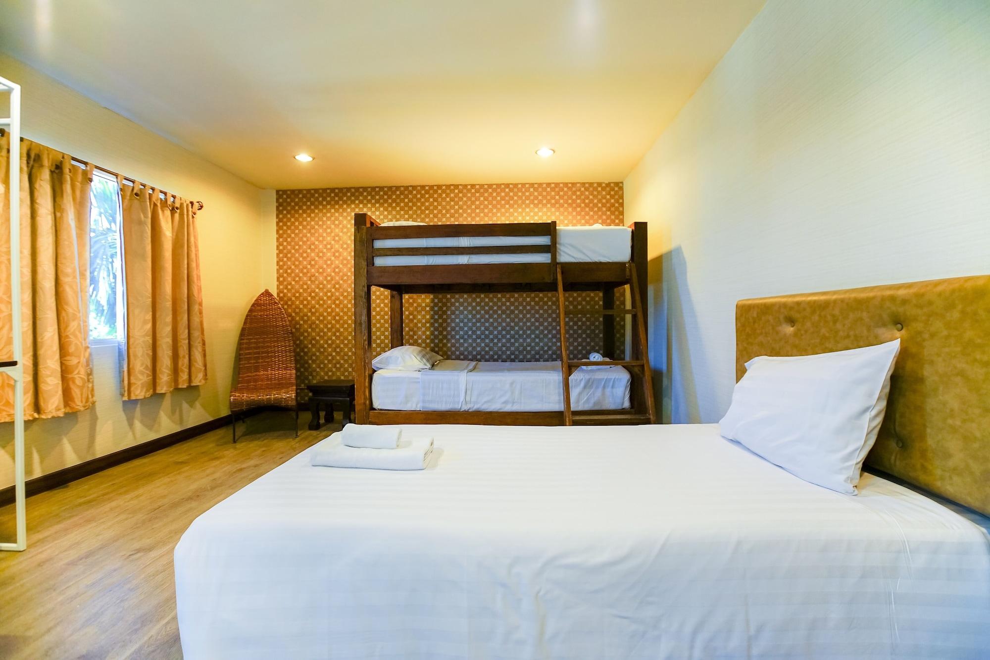 Parasol Inn Chiang Mai Old City Hotel Extérieur photo