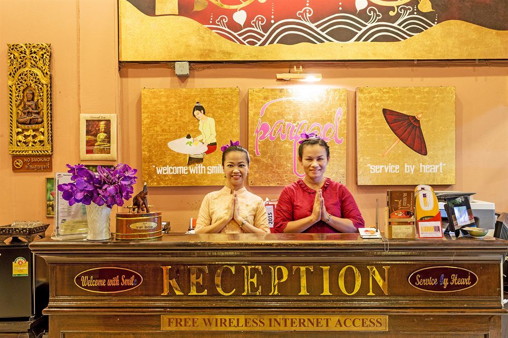 Parasol Inn Chiang Mai Old City Hotel Extérieur photo